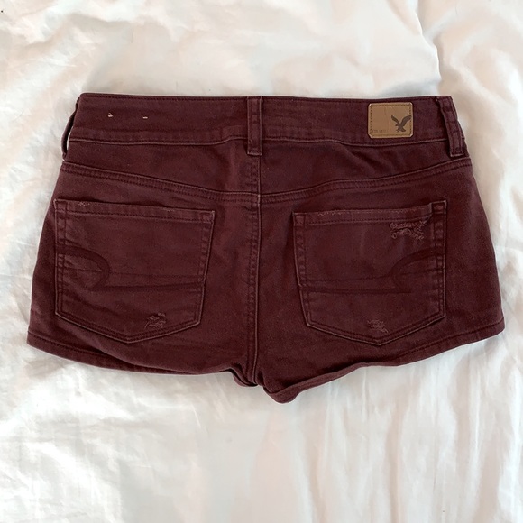 American eagle maroon “shortie” jean shorts - Picture 2 of 2